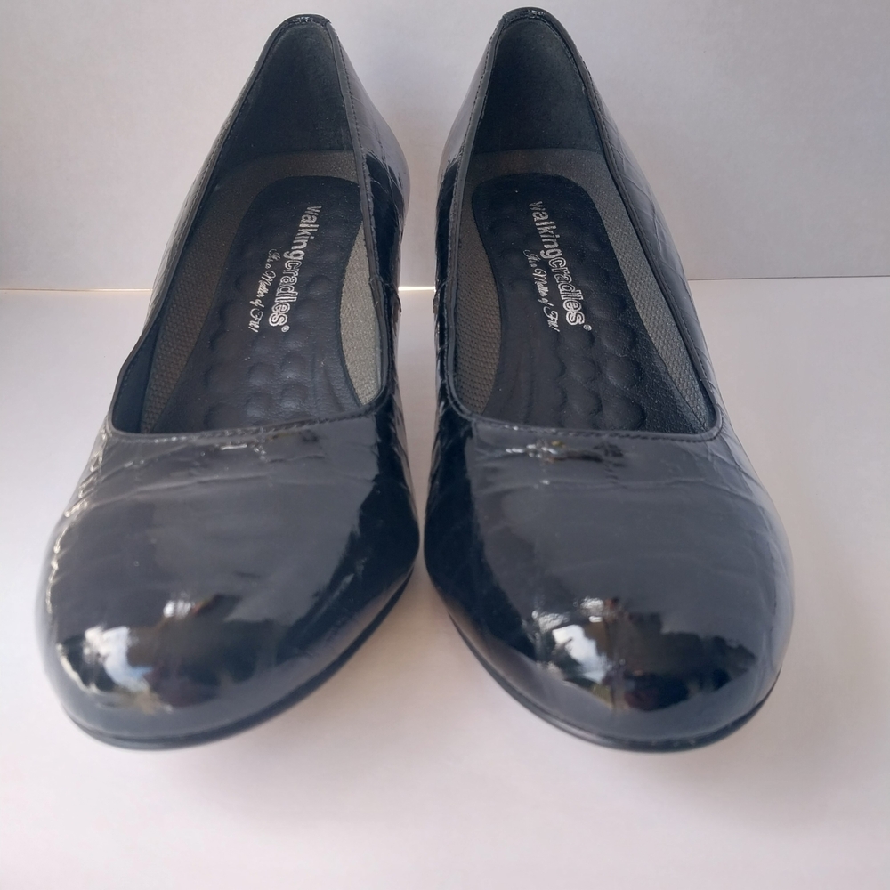 Walking Cradles‎ Black Croc-Embossed Heels - Picture 5 of 16